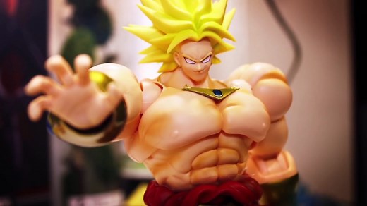 Dragon Ball Z - Broly vs Goku en stop-motion