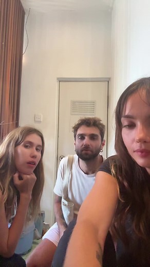 Coba Dong: Mengenal Inka Williams dan Keluarganya