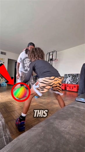 “This Move by Lionel Messi Shocked the World 😳⚽” #shorts #viral