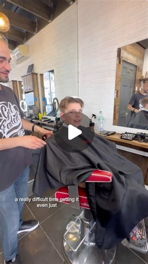 Jessica Roderick on Instagram: "And he got a trim the day before we left 💇‍♂️ his hair grows so fast and I love that its important to him to take care of his hair. #travelwithkids #londonvlog #stylesbyrado @styles_by_rado"