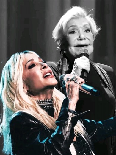 💔 Η Άννα Βίσση εμφανίστηκε το βράδυ του Σαββάτου 28 Μαρτίου στο Hotel Ermou, ιδιαίτερα συγκινημένη εξαιτίας της απώλειας της Μαρινέλλας σε ηλικία 88 ετών. Η κορυφαία σταρ διέκοψε το πρόγραμμα της για να αποχαιρετήσει με λίγα λόγια την σπουδαία τραγουδίστρια, η οποία πέθανε χθες ύστερα από ένα βαρύ εγκεφαλικό επεισόδιο που υπέστη τον Σεπτέμβριο του 2024 στο Ηρώδειο. 💔🕊️🎙️ 🔗 Διάβασε περισσότερα στο tlife.gr 🎥: Hotel Ermou - Instagram #tlife #AnnaVissi #Marinella