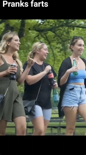 farts prank video #fartprank #prank #ytshorts #fart #funny #trendingshorts #Comedy