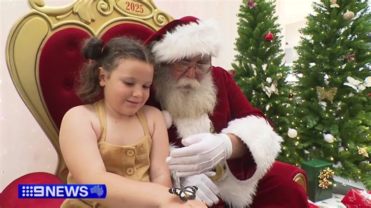 This Christmas, you can take snaps with Santa that will benefit the environment. #9News | 9 News Gold Coast