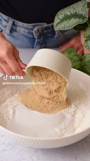 Delicious Vegan Coconut Cake Recipe