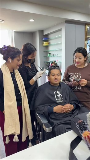 Monika Unisex Salon: Premier Beauty Services in Kathmandu