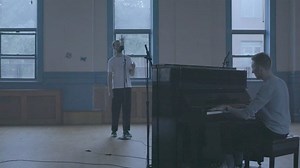 Lirik Lagu Location Unknown Lirik dan Terjemahan