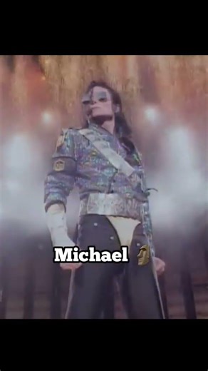 Billie eilish vs Michael Jackson stage entry#billieeilish #michaeljackson #aurafarming #shorts