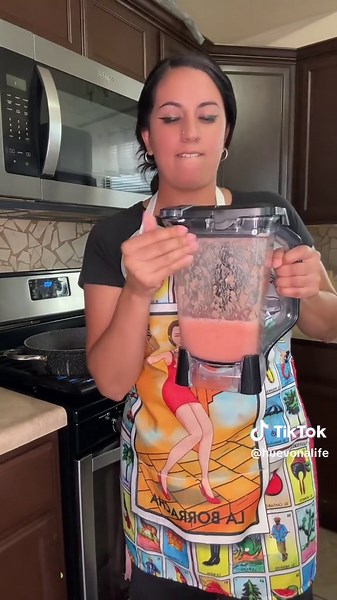 Easy Encremadas Recipe for Huevonas | Mexican Recipe