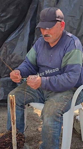 This is how you clean the poles for the baskets