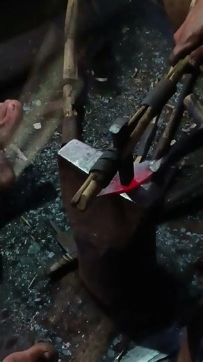 BLACKSMITH VIRAL SHORT #blacksmith #firesmith06 #forgedfromiron #youtubeshorts #youtubevideo