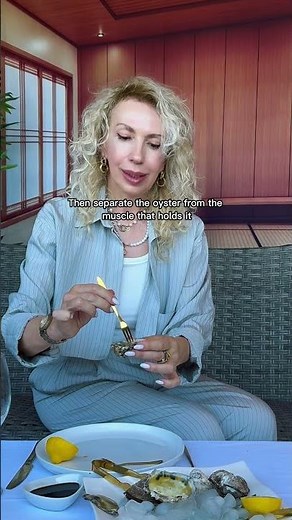 How to eat oysters on half shell