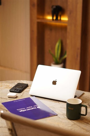 A day in a life of an intern at Human Edge 🤭#nonchalanttrend #coolgirlindia