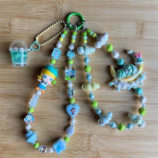 Cartoon Girl Keychain - Etsy