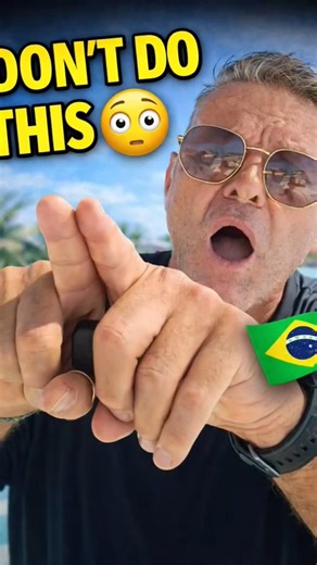 👉 Don’t Use This Hand Sign in Brazil 😳🇧🇷