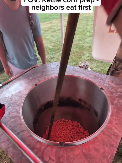 Delicious Homemade Kettle Corn at the Farmers Market