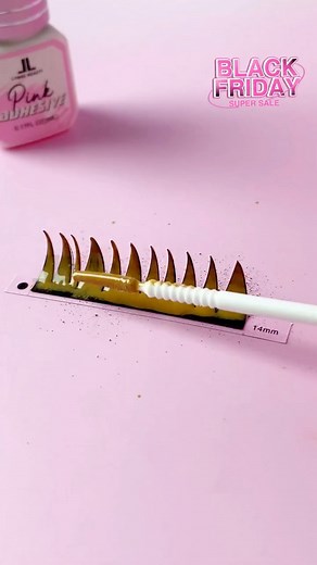 Got foundation or eyeshadow on your lashes? 🥸 Using our Cleanser Foam and blow-dry them for a fresh, brand-new look! ✨$10🙌 And remember, after lash extensions, keep them clean and try to avoid makeup contact to make your set last longer. 💕 🔥 UP TO 96% OFF Shop on LymeeBeauty.com🛍️or Use the LymeeBeauty App 👉Get 20% Off for first order ⚡️The Code : APP20 #lashtech #lashcleaning #lymeebeauty #LashMagic #blackfriday #FalseLashGoals #lashtips #lashlover #lashartist #lashbeginners #lashextensio