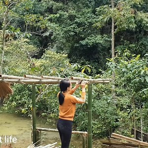 How to make a bamboo shed, Building forest life | Single Mom