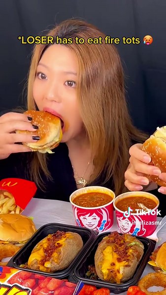 McDonald’s vs Wendy’s: Ultimate Eating Challenge