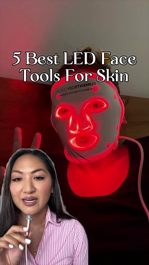 Do you use red / blue LED light therapy tools in your routine? For a skincare newbie it can be intimidating and EXPENSIVE (like, $1,000 ) but they really can help with common skin woes. To break it down: Red light can stimulate collagen production, reduce inflammation, and increase circulation, so it’s believed to help target signs of aging like wrinkles and loss of firmness. Blue light can help treat acne by destroying acne-causing bacteria and reducing oil production. Whatever tools you use, y