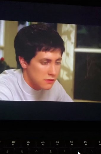 Donnie Darko: Schizophrenia, Time Travel & Sparkle Motion