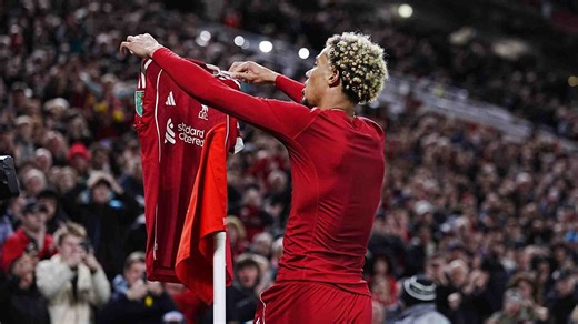 Liverpool-Stürmer Hugo Ekitike reagiert auf Platzverweis gegen Southampton