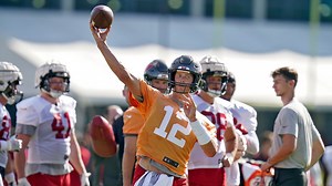 Tom Brady sigue al más alto nivel: ¡increíble pase en profundidad!