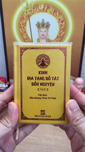 Ý Nghĩa Kinh Địa Tạng và Hướng Dẫn Tụng Tại Nhà