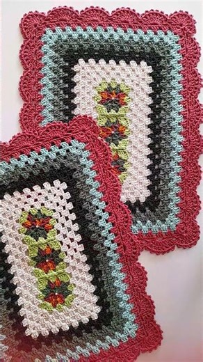 par de tapetes retangular