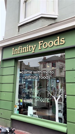 Infinity Foods in Brighton is the staple organic supermarket for vegetarian and vegan produce and we are lucky enough to be stocked there! You can get our plant-based range and low sugar range in store ❤️ #brighton #shoplocal #plantbased #lowsugar #proteinsnack