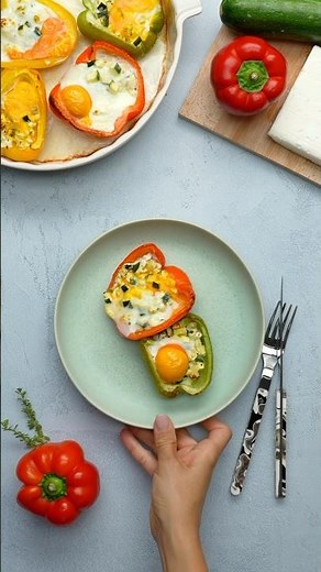 Gefüllte Paprika mit Feta und Ei 🫑🍳 #EinfachTasty #GefülltePaprika #LowCarb #GesundeRezepte