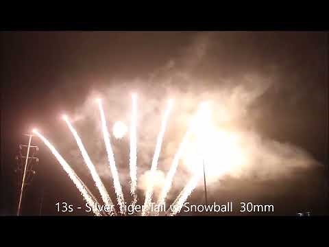 Amazing Single Row Fan Slices and Sweeps - 1.4 Pro - Pyroland Fireworks