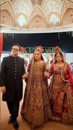 Rabeeca’s Grand Entry ✨ | Pakistani Wedding Highlights 💖#PakistaniWedding #BrideEntry