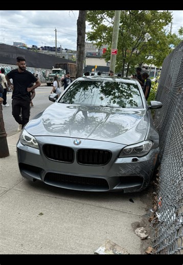 BMW M5 F10 Crash in NYC: A Stunning Visual Review