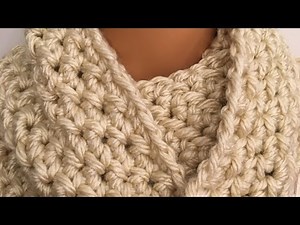 Easy Crochet chunky Infinity Scarf (how to crochet easy infinity scarf) Beginners Scarf