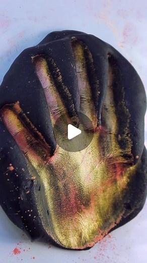 Talisa Tossell's Slimes on Instagram: "Slime available on TalisaTossellSlimes.com 🎀🩷 these videos are always so fun but SO messy to film, the pigment gets everywhere"