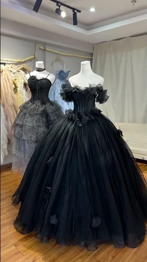 Dress Shop | Cute Fashion Animation