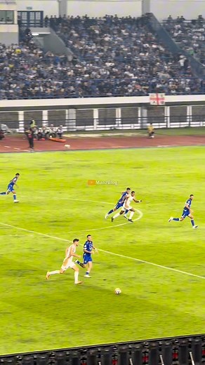 Dilihat lihat Nick tak berani protes kepada Marc Klok saat berduel🤣 #manzvlog | Manz Vlog