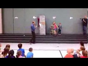 Military Mom Surprises Three Children At School