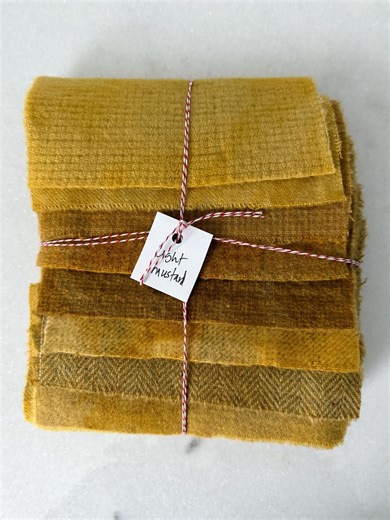 Hand Dyed Wool Fabric, 8 LIGHT Mustard Fat 1/16 Sixteenth for Primitive Rug Hooking - Etsy