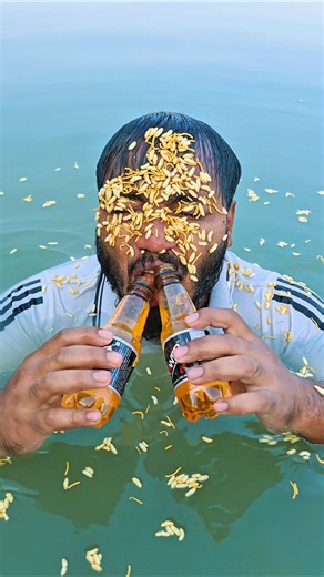 Jhalmuri with two powers #shorts #shortsfeed #video #youtube #trending #viral #drink