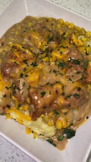 Delicious KFC Mashed Potato Fried Chicken Bowl Recipe