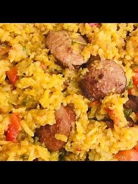 How to make Crockpot Sausage and Rice
