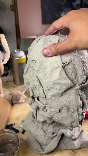 Creating Stunning Sculptures with Concrete and Modeling Clay