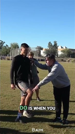 Dan Pfaff: Don't fold forward during sprinting