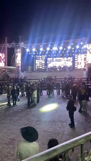 Videos de El Trailer De Peñita (@el.trailer.de.peit) con “sonido original - El Trailer De Peñita”