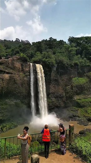 Visite guidée des chutes d'Ekom Nkam - DOuala day trip