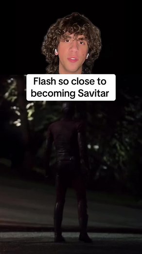 I Wish barry could’ve saved him #theflashcw #grantgustin #savitar #barryallen #arrowverse #arrow #flash #reverseflash #zoom #lexreviews