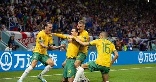 Austrália fica com 12 jogadores em campo contra a França na Copa do Mundo