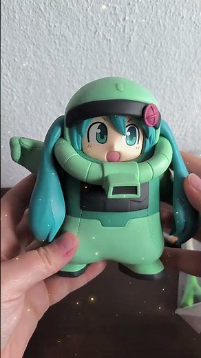 Gundam X Miku Anniversary project figure by Banpresto (Green Zaku version) 👀 #unboxing #hatsunemiku