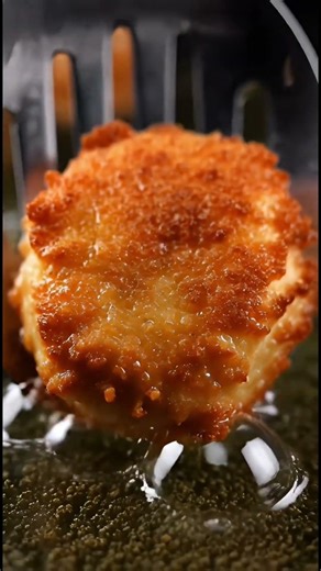 ASMR Crispy Mac & Cheese Bites 🧀🔥 #asmrcooking#cooking#viralfood #food#mukbang#recipe#cookwithme